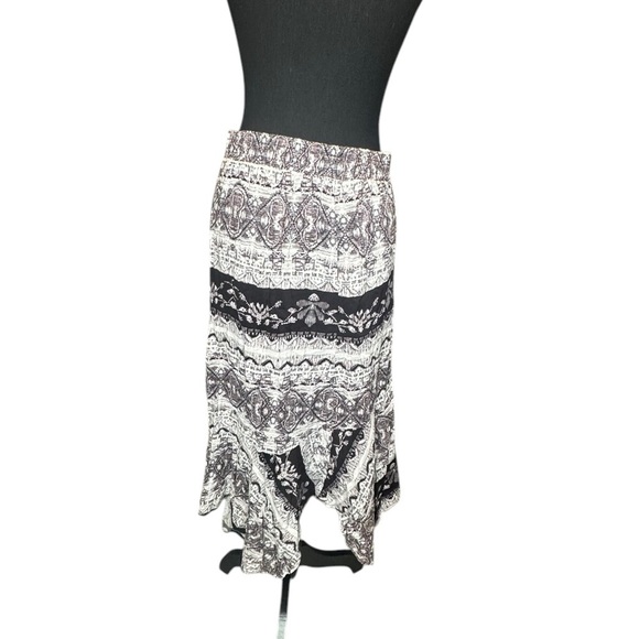 Knox Rose Skirt Women's Size Medium Black White A-Line Handkerchief Hem F176 - Picture 7 of 8